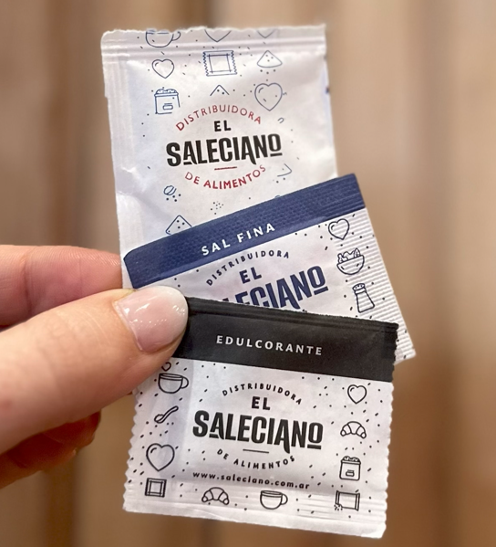 sobres de eldulcorante azucar y sal el saleciano